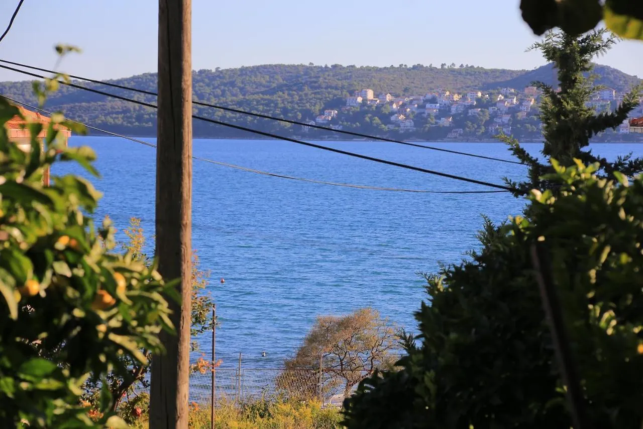 Apartments By The Sea Seget Donji, Trogir - 2029